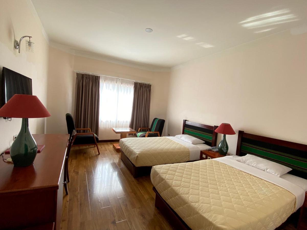 Dam San Hotel Buôn Ma Thuột Extérieur photo