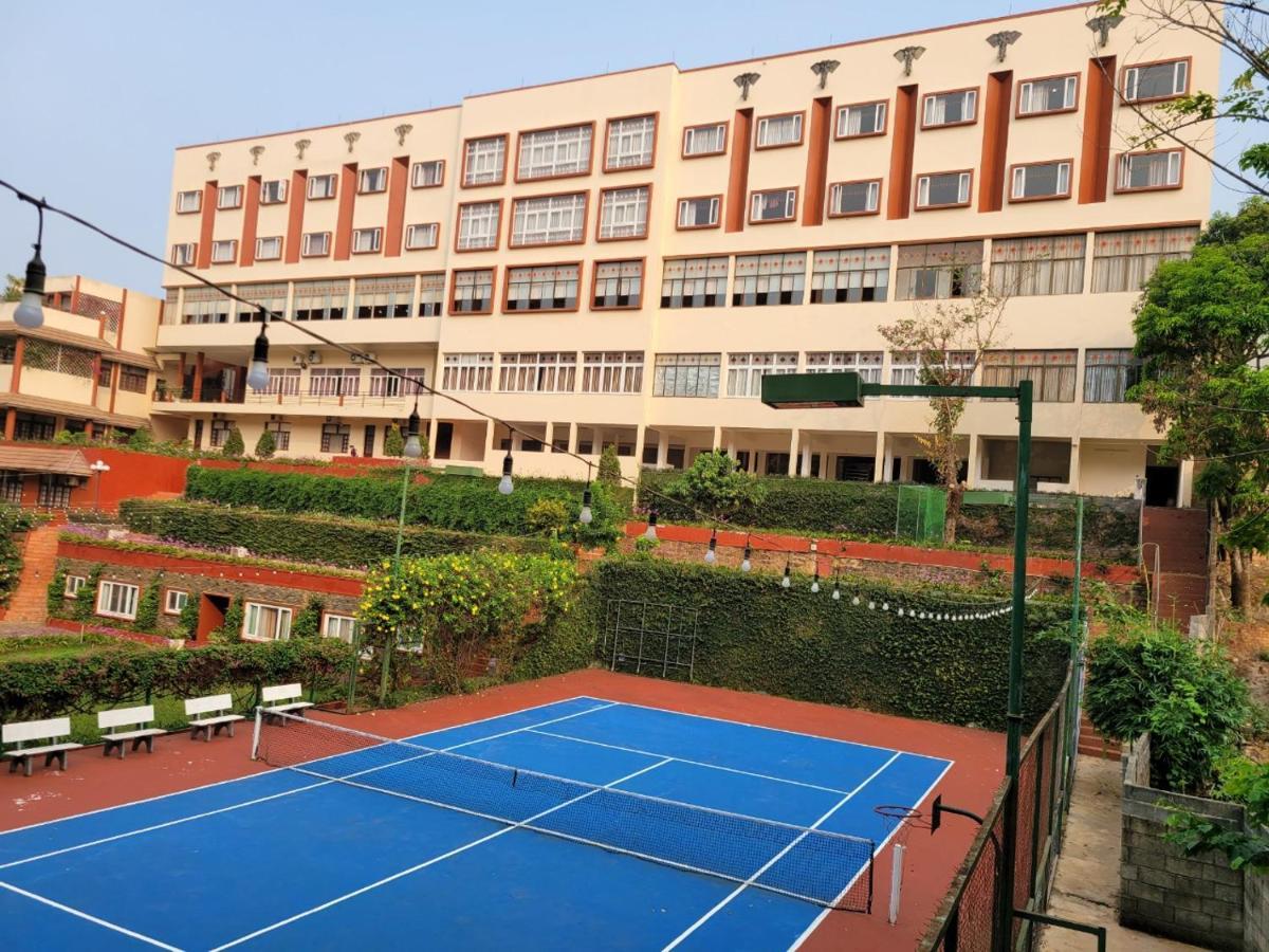 Dam San Hotel Buôn Ma Thuột Extérieur photo