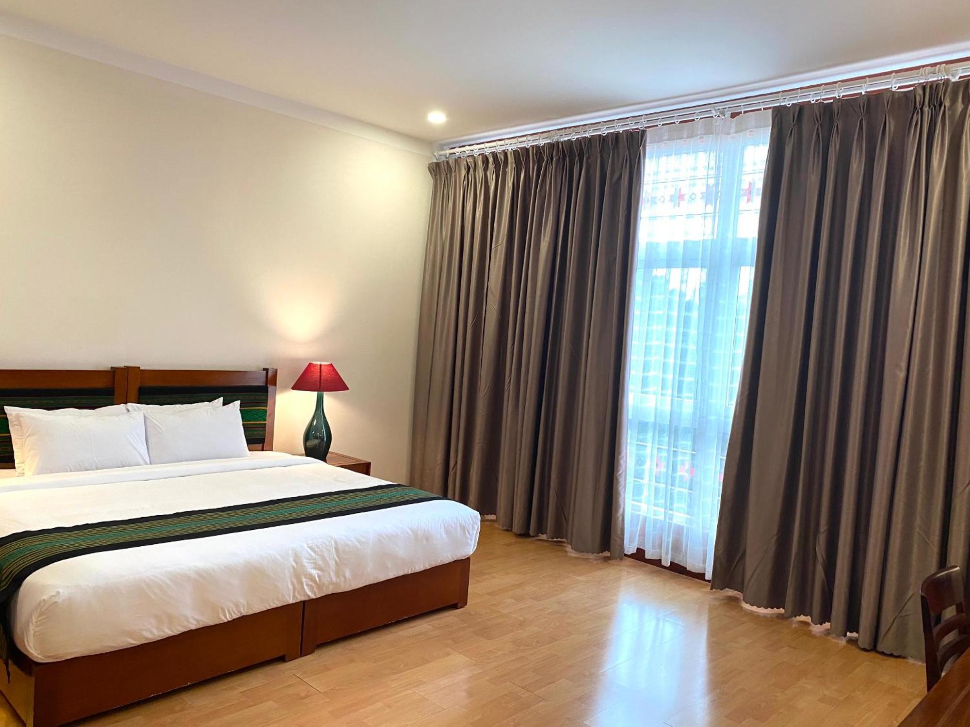 Dam San Hotel Buôn Ma Thuột Extérieur photo